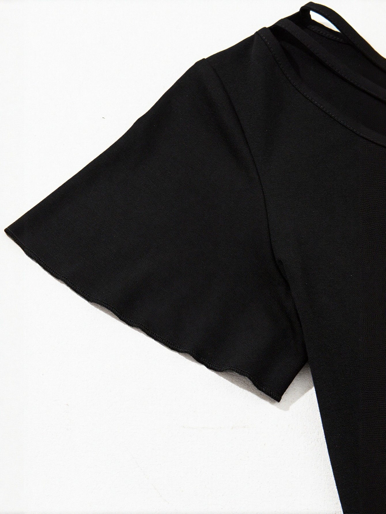 Crisscross V Neck Flutter Sleeve T-Shirt
