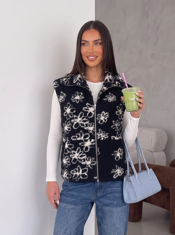 Cozy Floral Print Fleece Vest