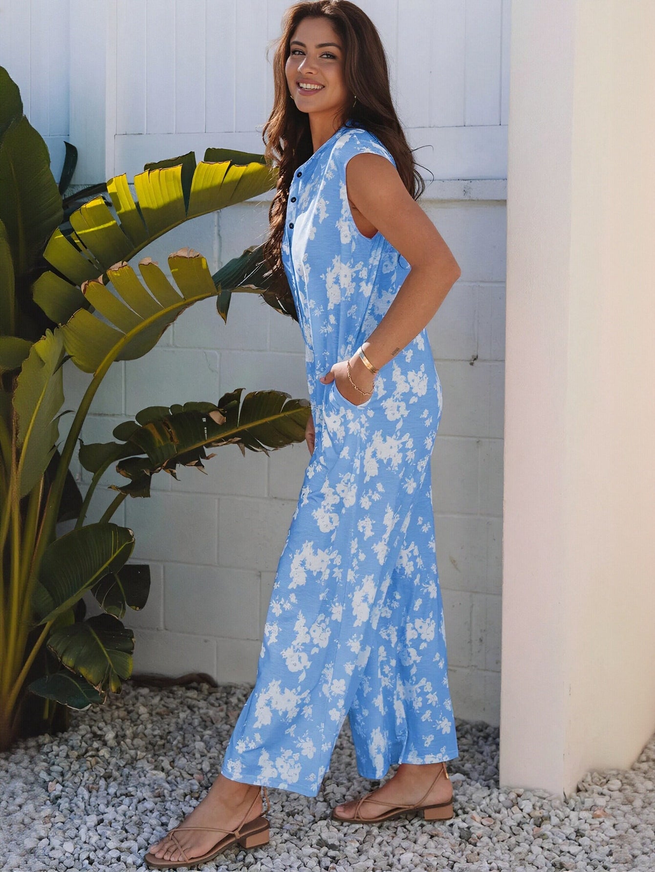 Floral Print Sleeveless Jumpsuit