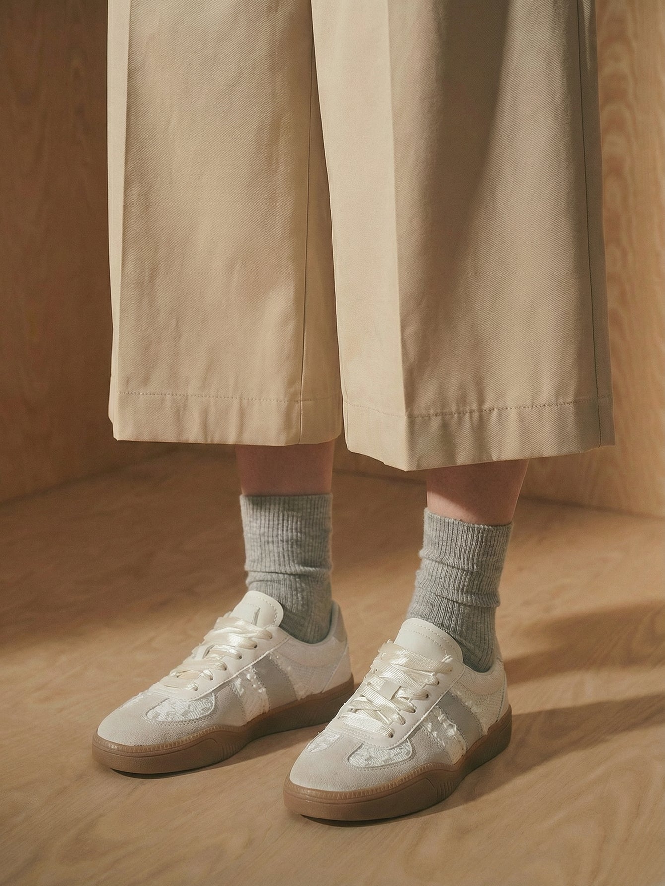 Delicate Lace Textured Upper Vintage German Trainer[Note:Runs Small,Go One Size Up]