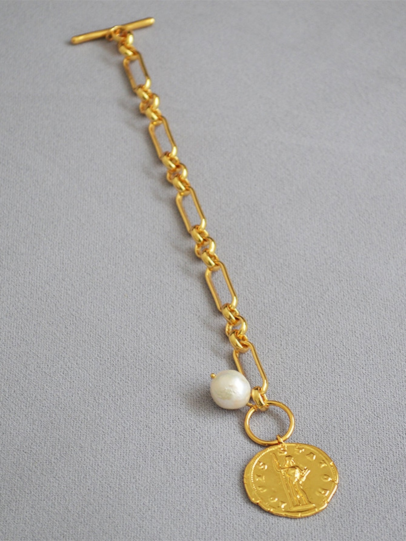 Gold Chunky Paperclip Toggle Bracelet