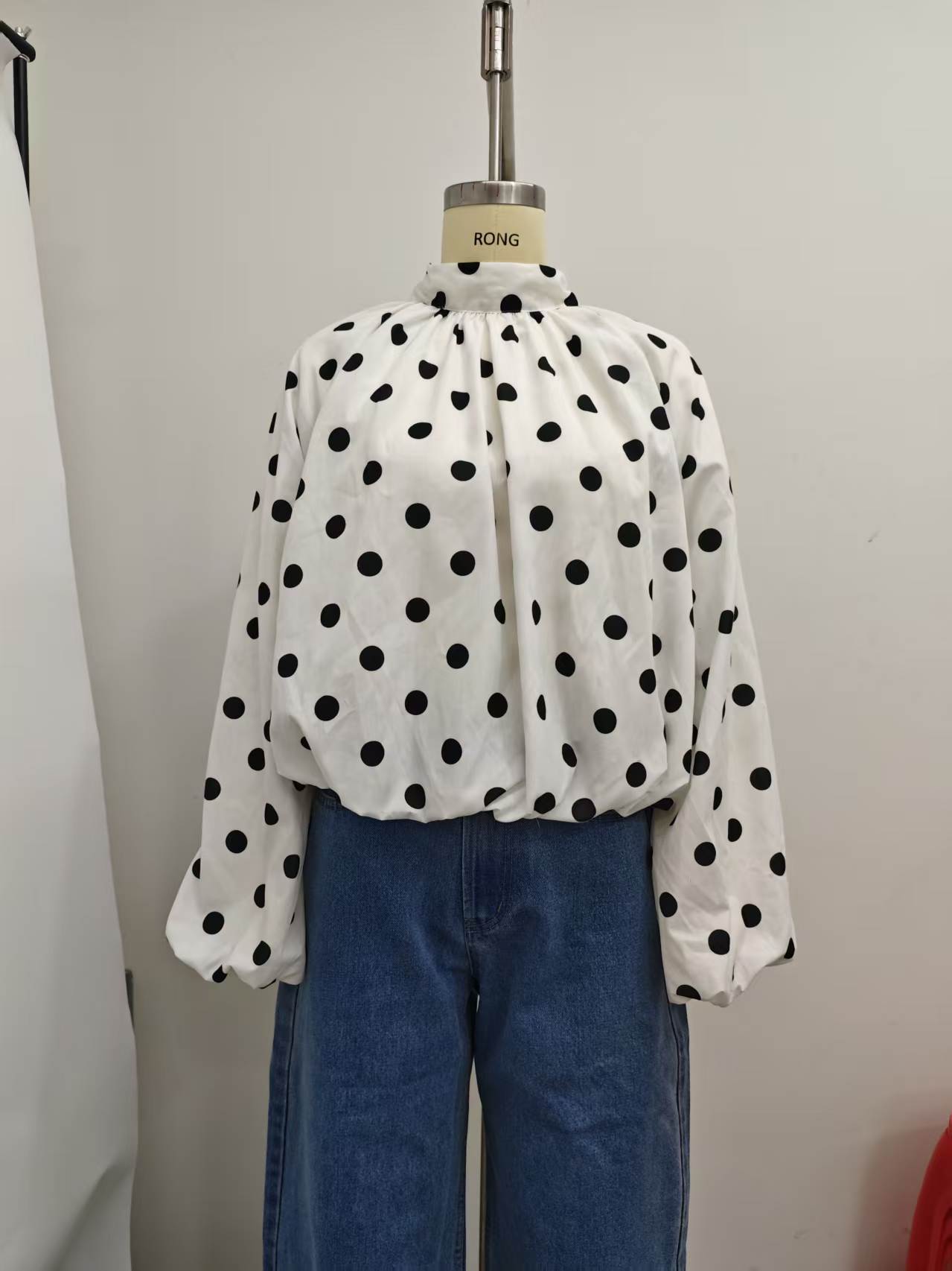 Polka Dot Balloon Sleeve Chiffon Blouse