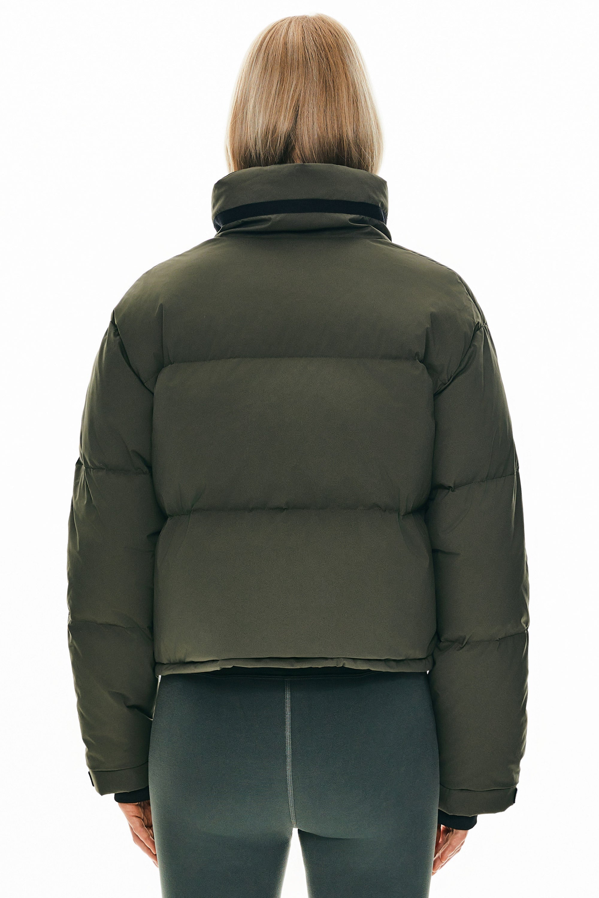 Cropped Sporty Puffer Jacket