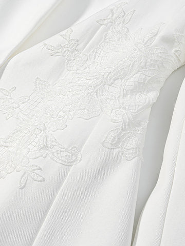 Elegant Floral Embroidered Stand Collar Blazer