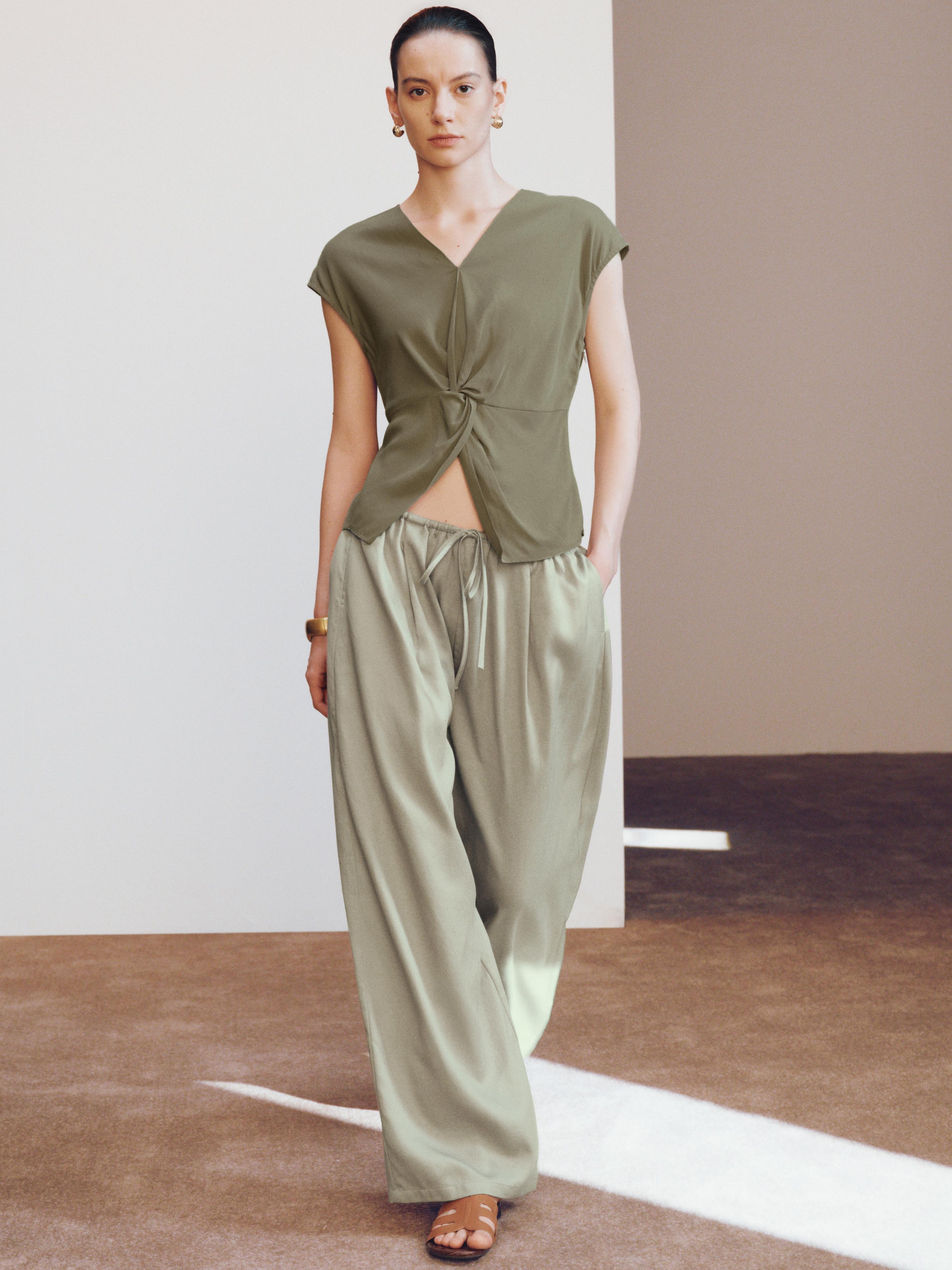 Drawstring Pull On Wide-Leg Pants