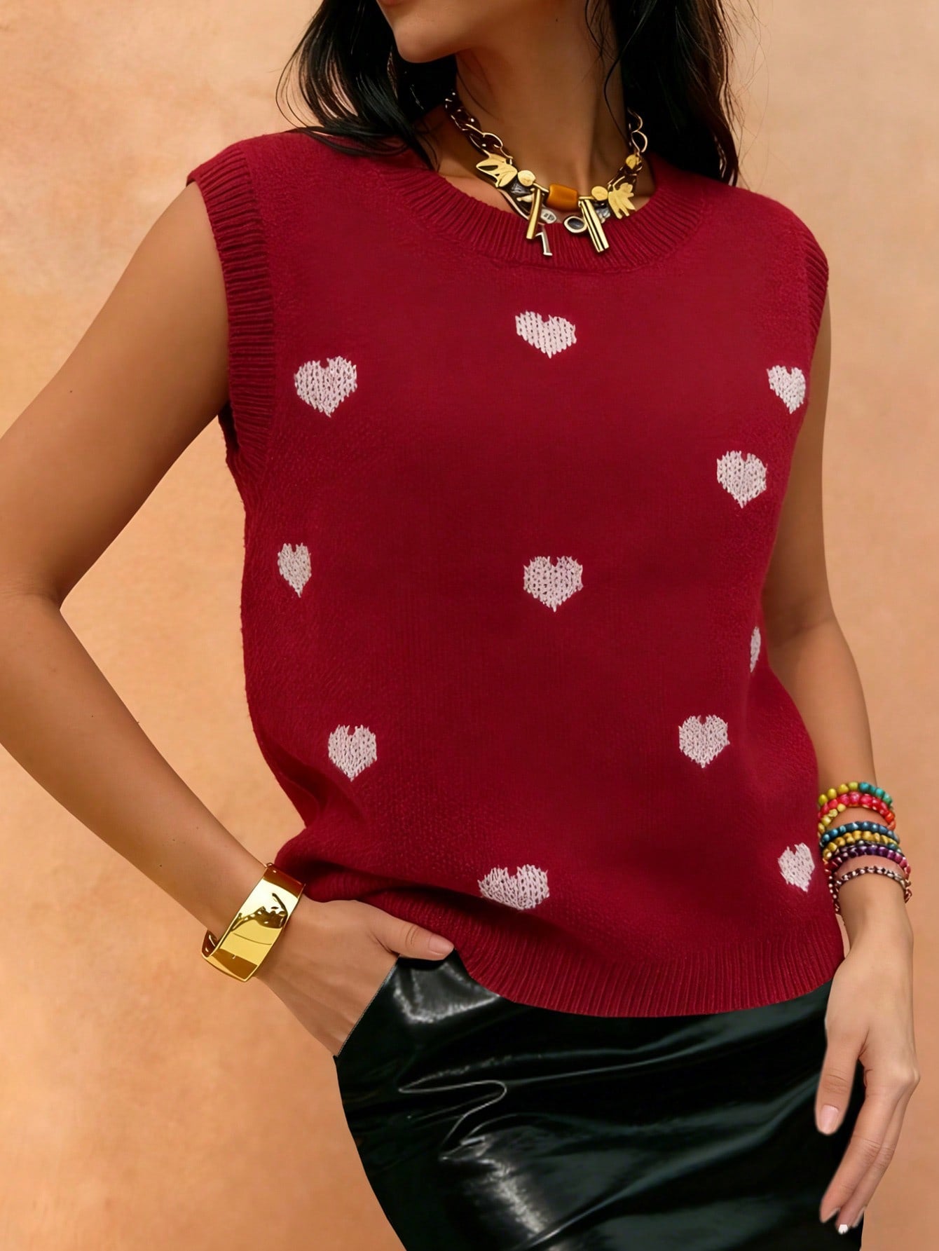 Heart Pattern Crewneck Knit Tank Top