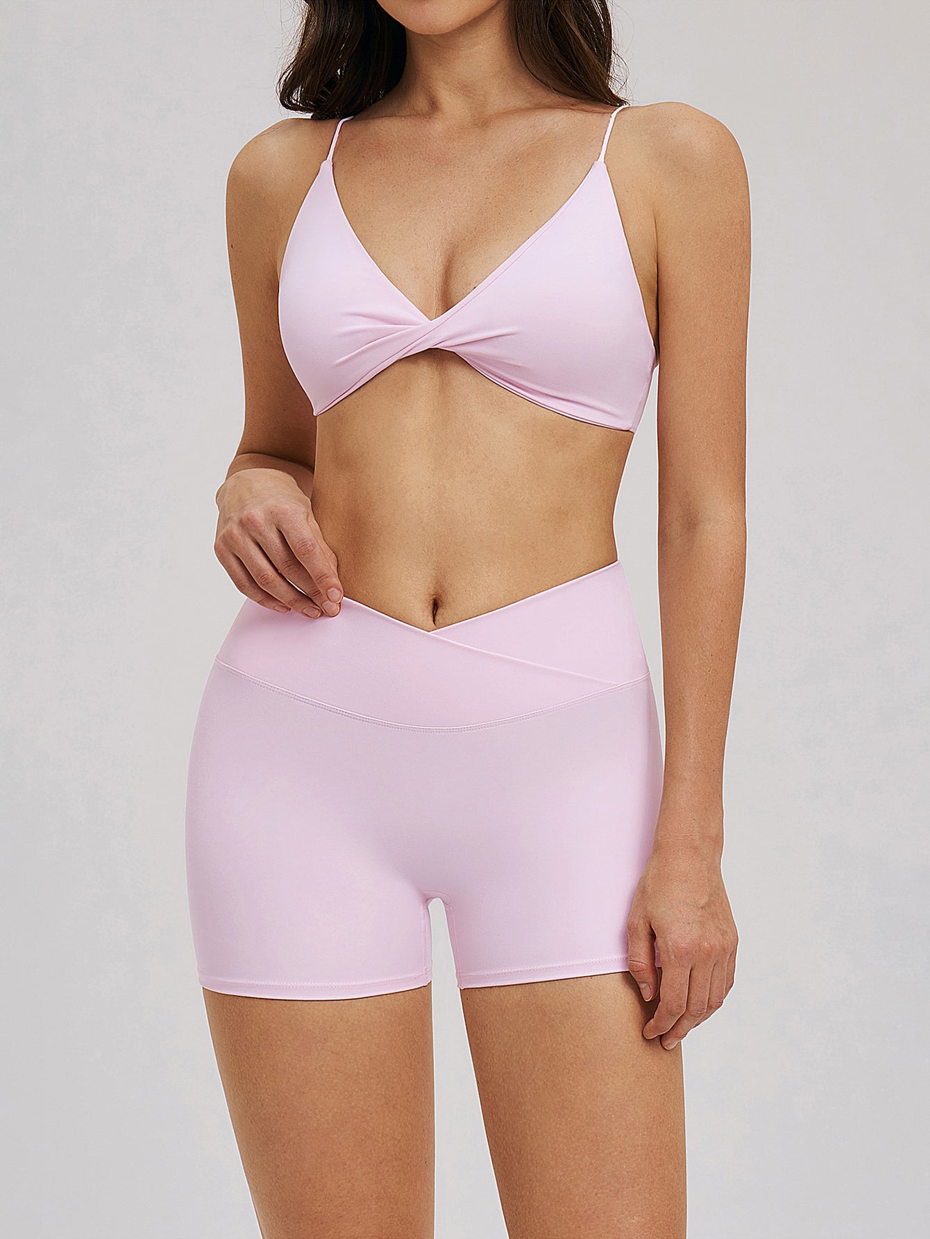 Seamless Twist Front Activewear Set