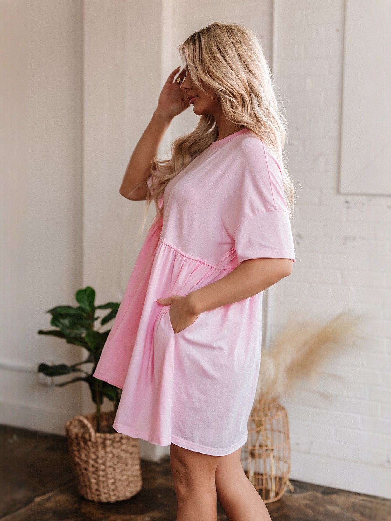 Loose Fit Pockets Mini Dress