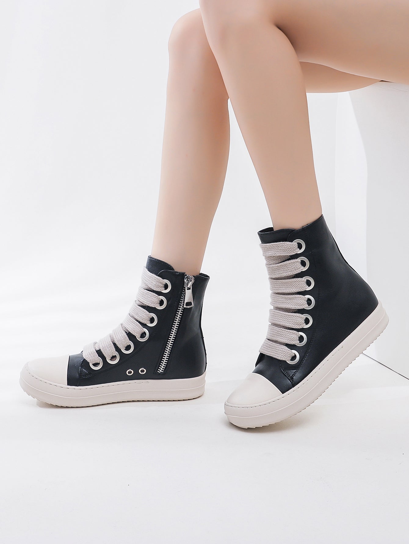 Chunky Platform Oversized Knit Laces Street-Style Boots-Black