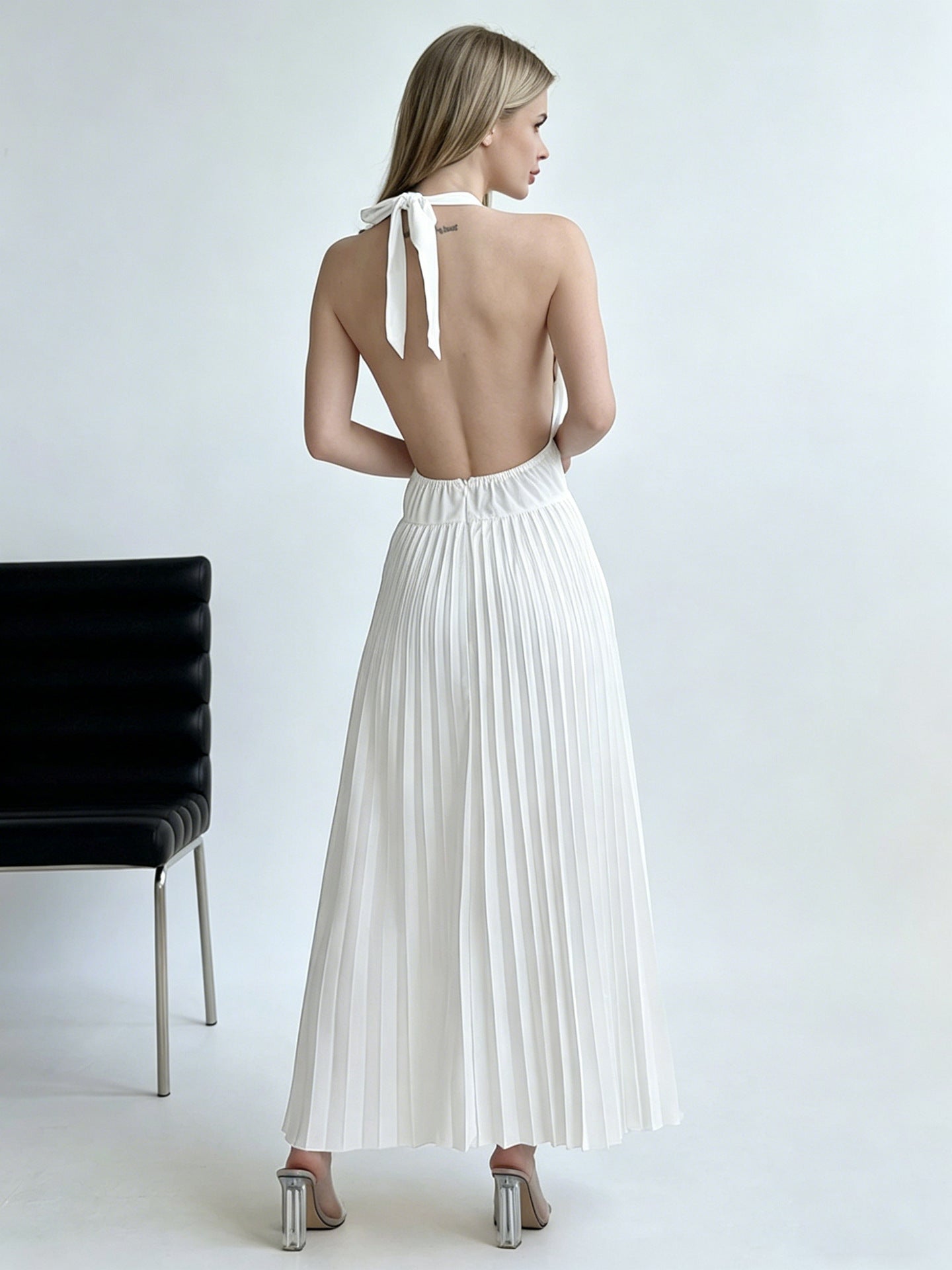 Elegant Pleated Halter Maxi Dress