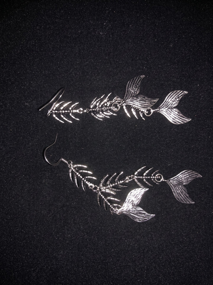 Edgy Gothic Fish Bone Earrings