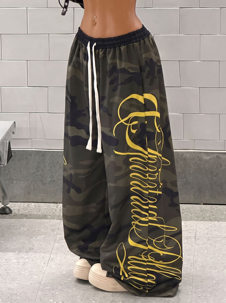 Oversized Camo Graphic Print Jogger Pants