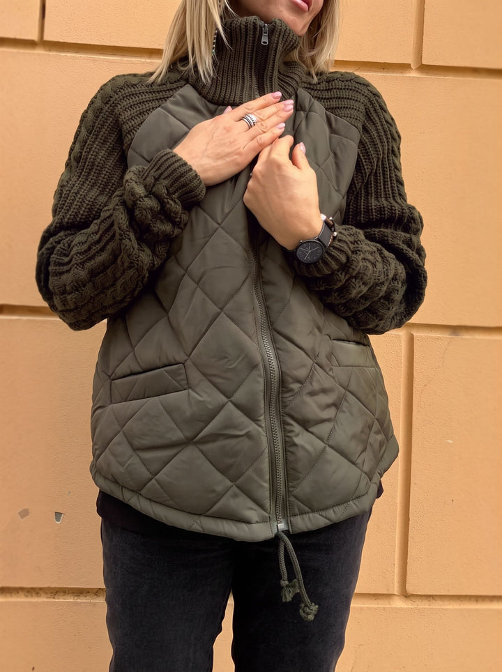 Cozy Quilted Knit Sleeve Jacket