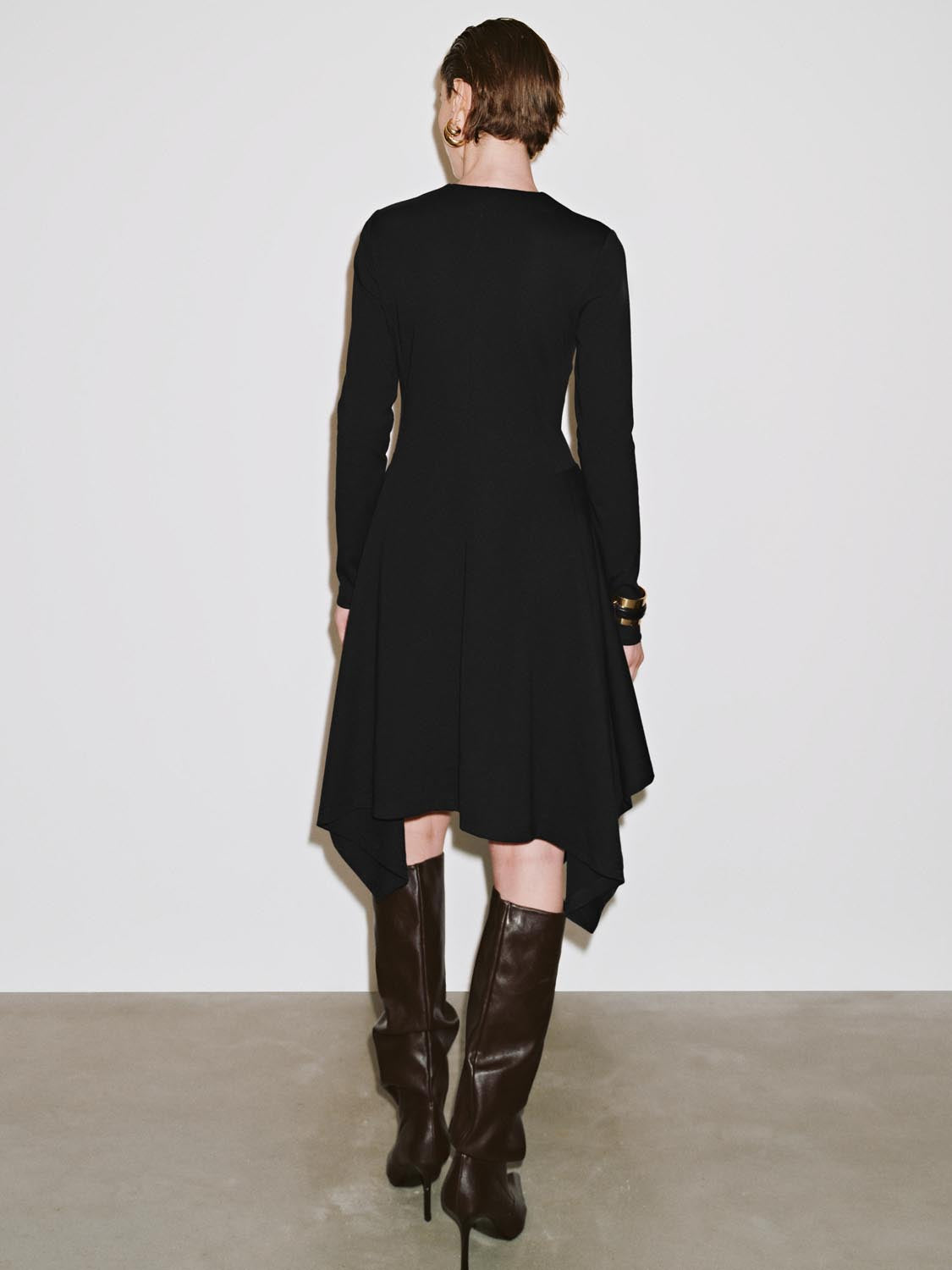 Urban Revivo Asymmetric Long Sleeve Midi Dresses-Black