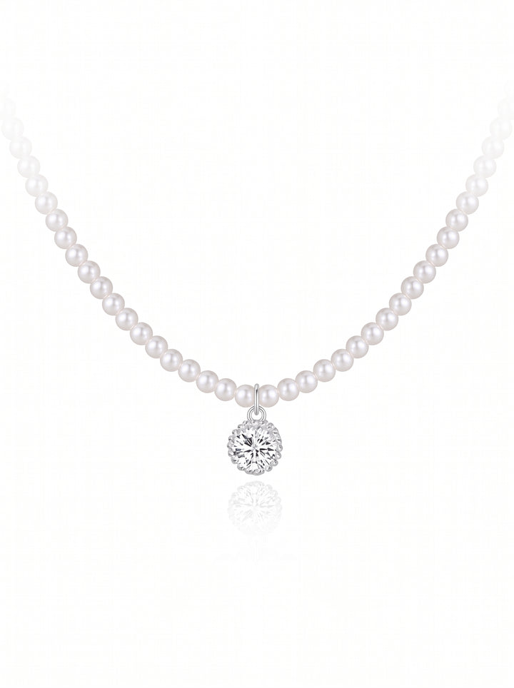 Elegant Dainty Pearl Pendant Necklace