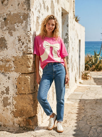 Oversized Bow Graphic Pink T-Shirt