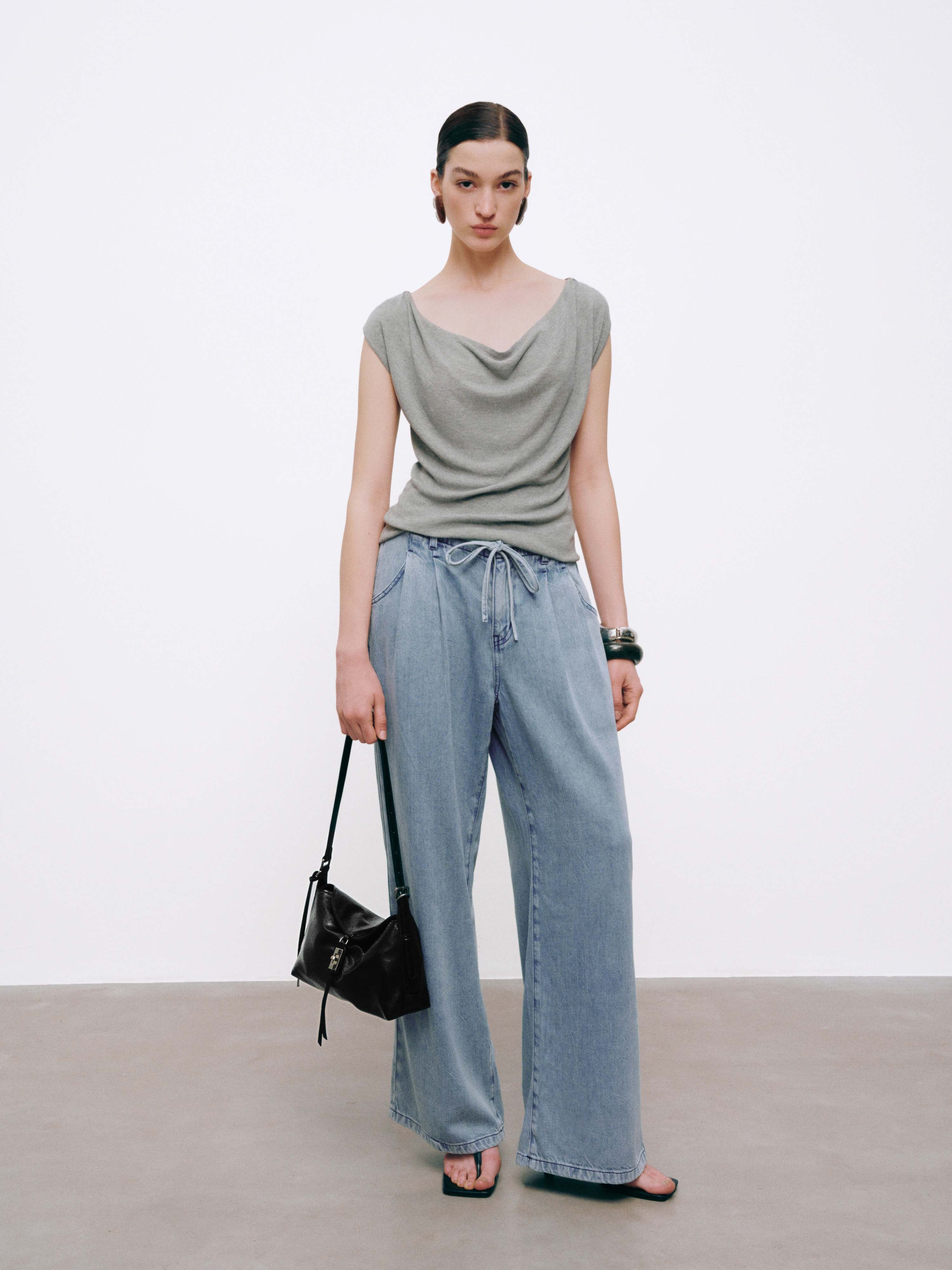 One Shoulder Capped Sleeve Knitted T-Shirts