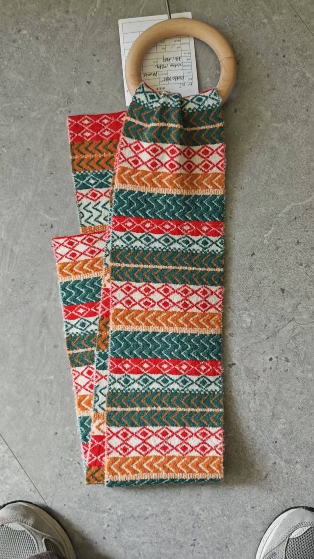 Cozy Geometric Pattern Winter Scarf