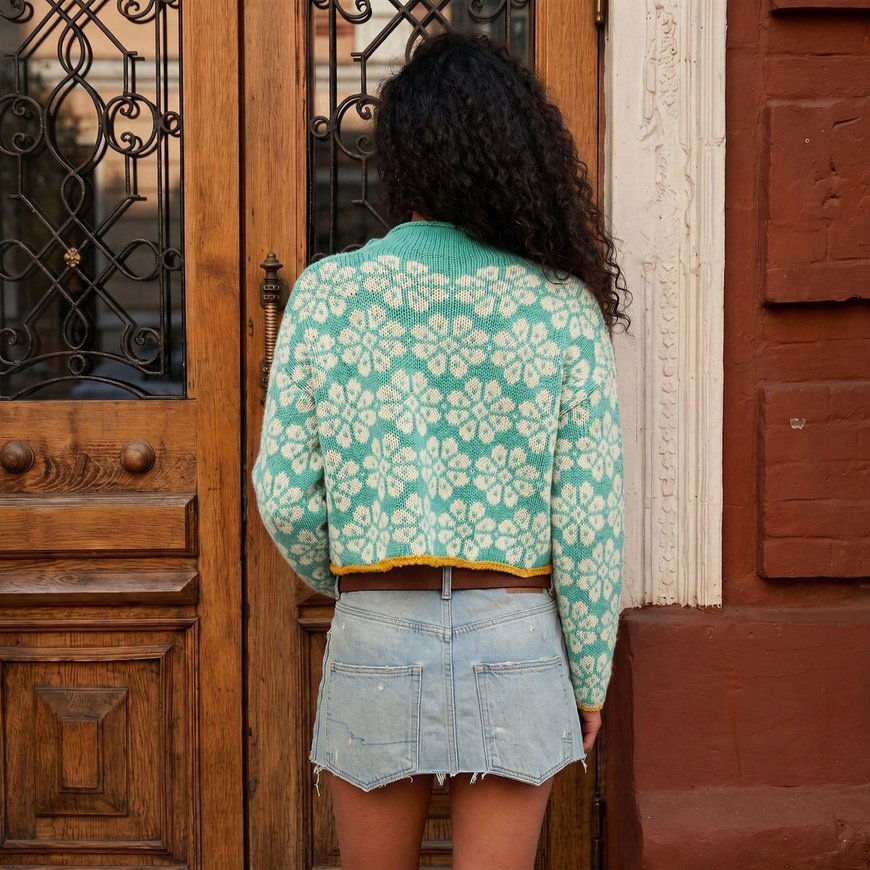 Cozy Floral Pattern Knit Pullover Sweater