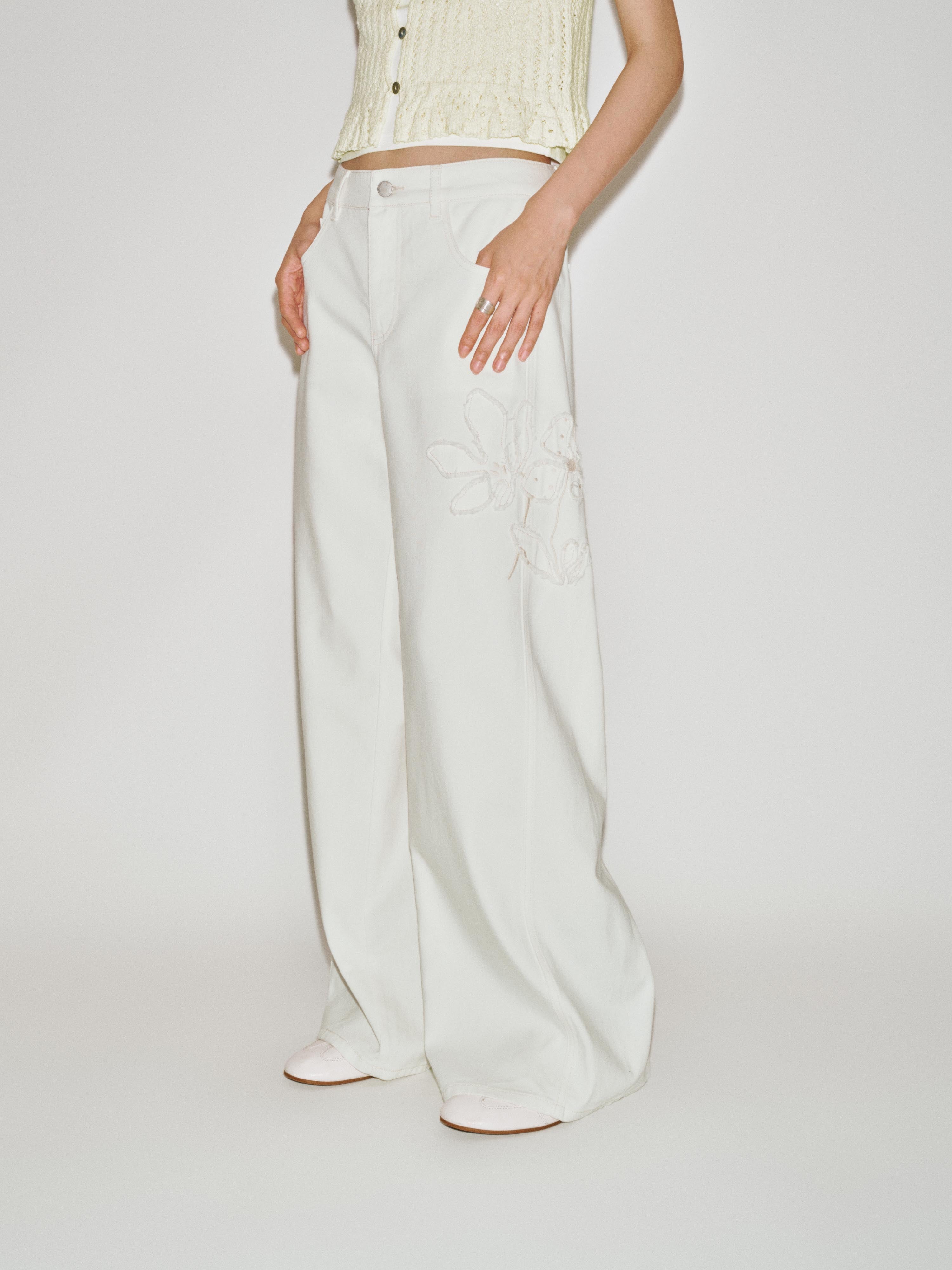 Urban Revivo Floral Embroidered Wide Leg Jeans
