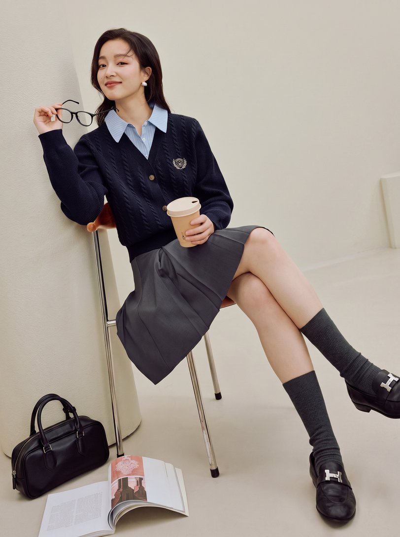 Preppy Cable Knit V Neck Cardigan
