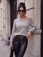 Ribbed Cold Shoulder Long Sleeve Tee