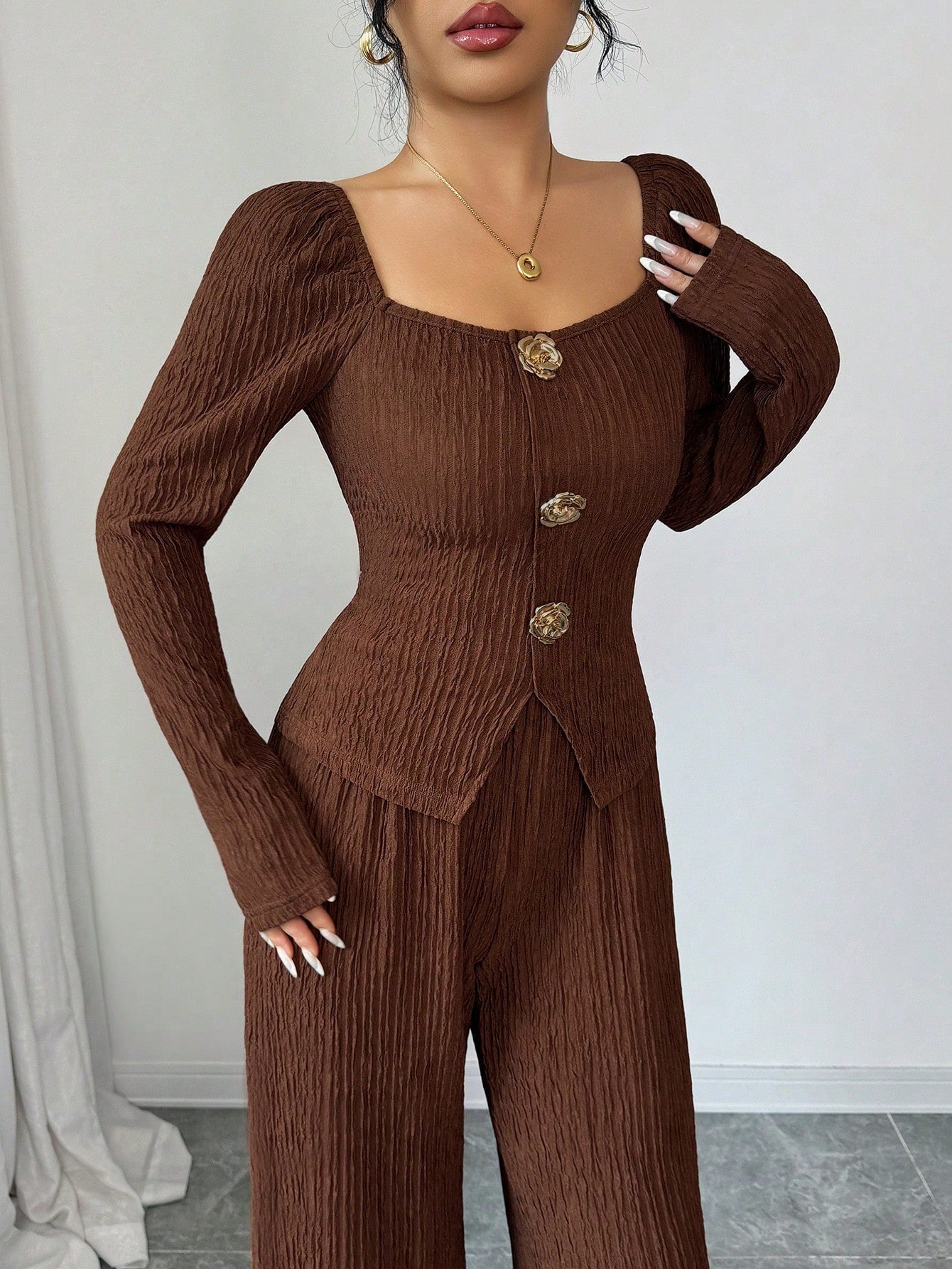 Elegant Button Detailed Pleated Pant Set