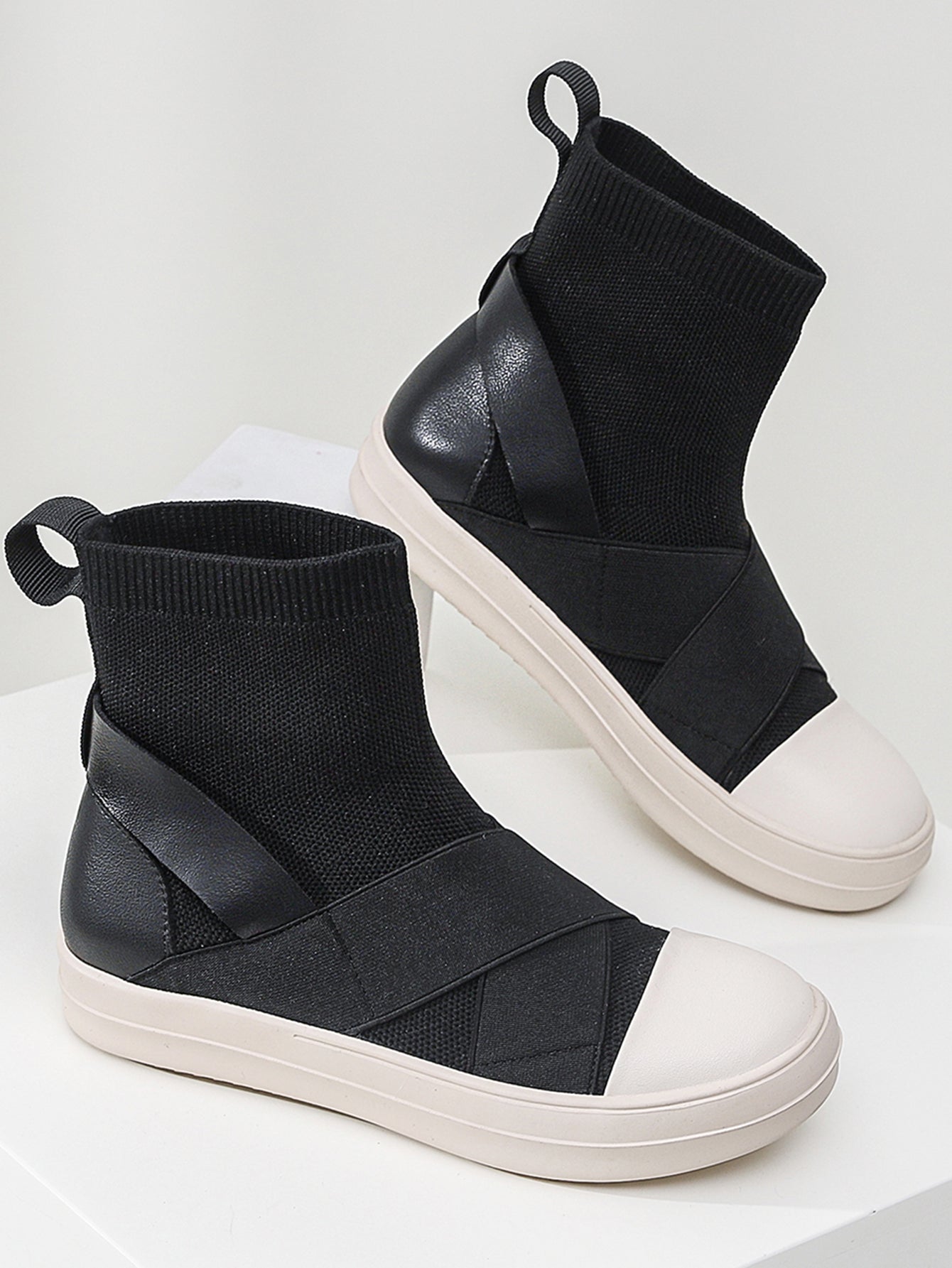 Comfortable Slip On Fashion Sneakers