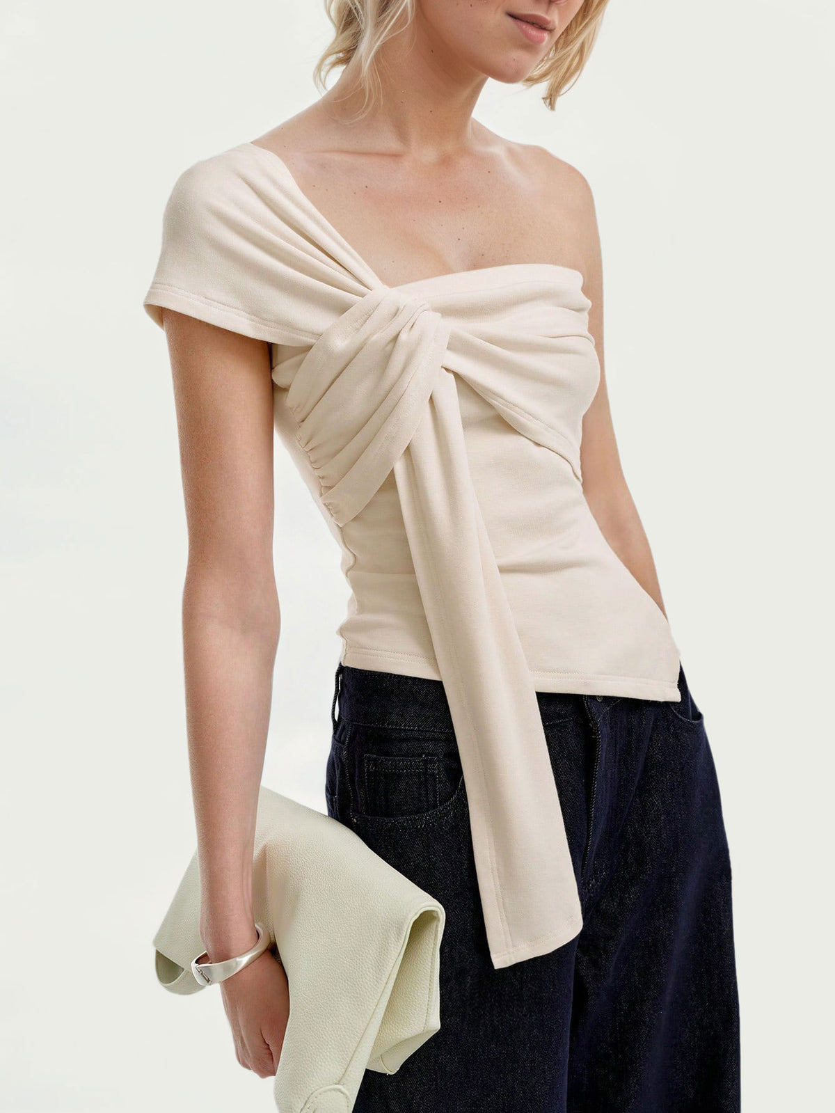Asymmetric Knot One-Shoulder Fashion T-Shirt
