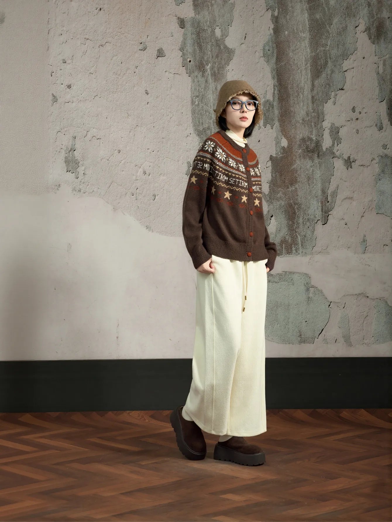 Cozy Fair Isle Pattern Cardigan Sweater