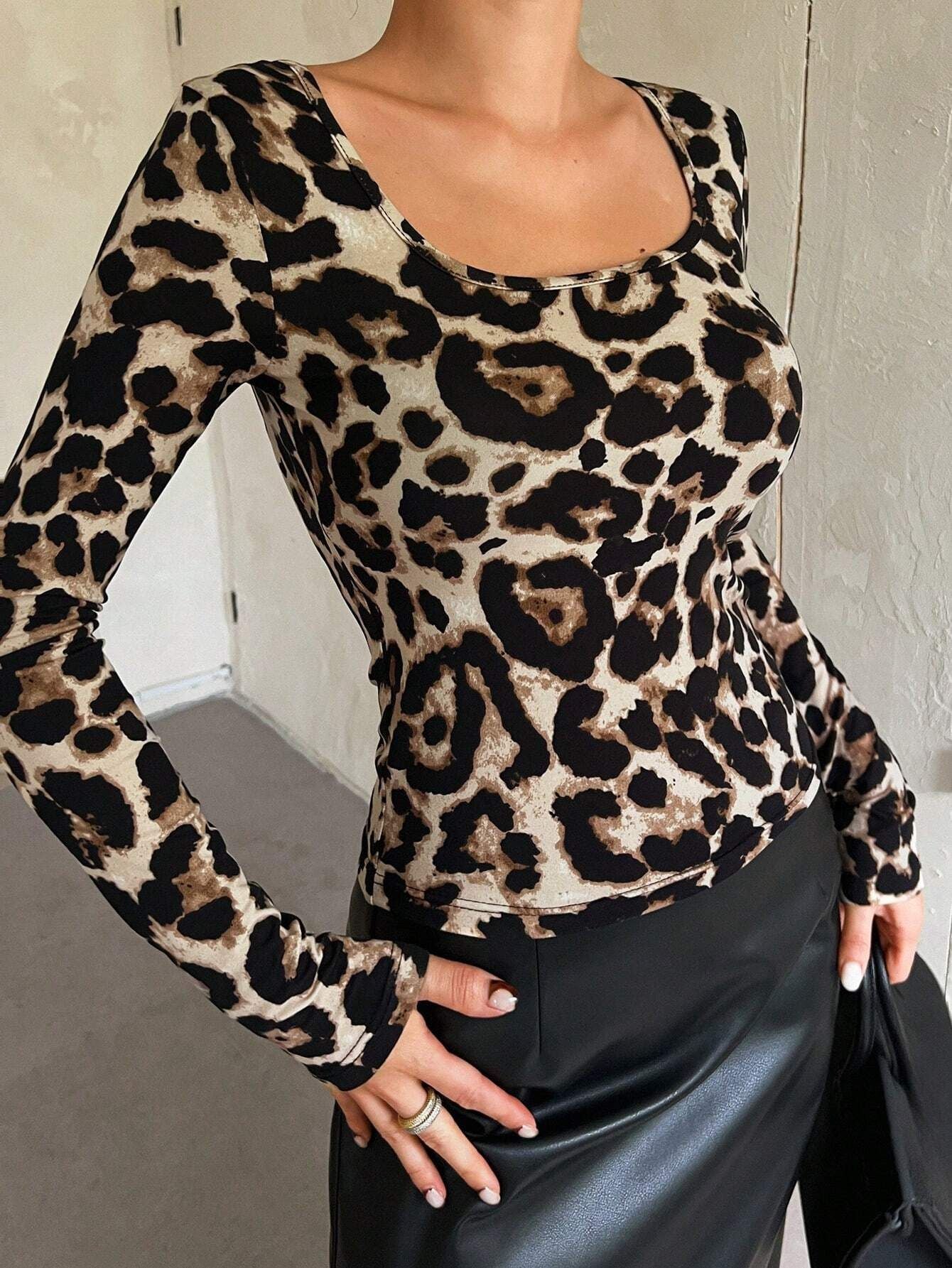 Slim Fit Leopard Print Tee
