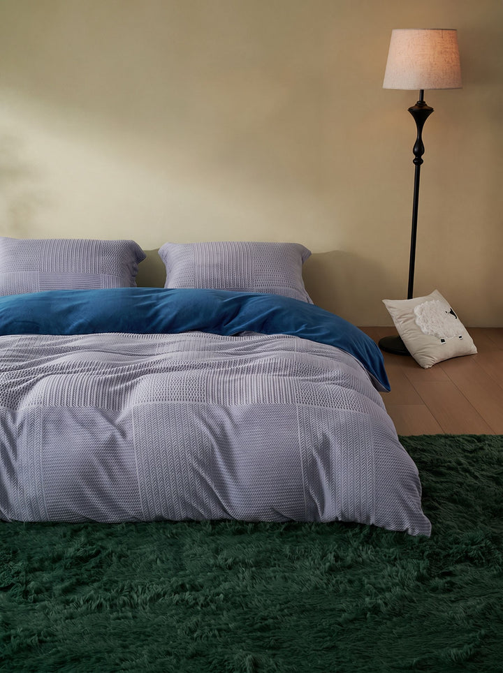 Anti Static Velvet Bedding Set