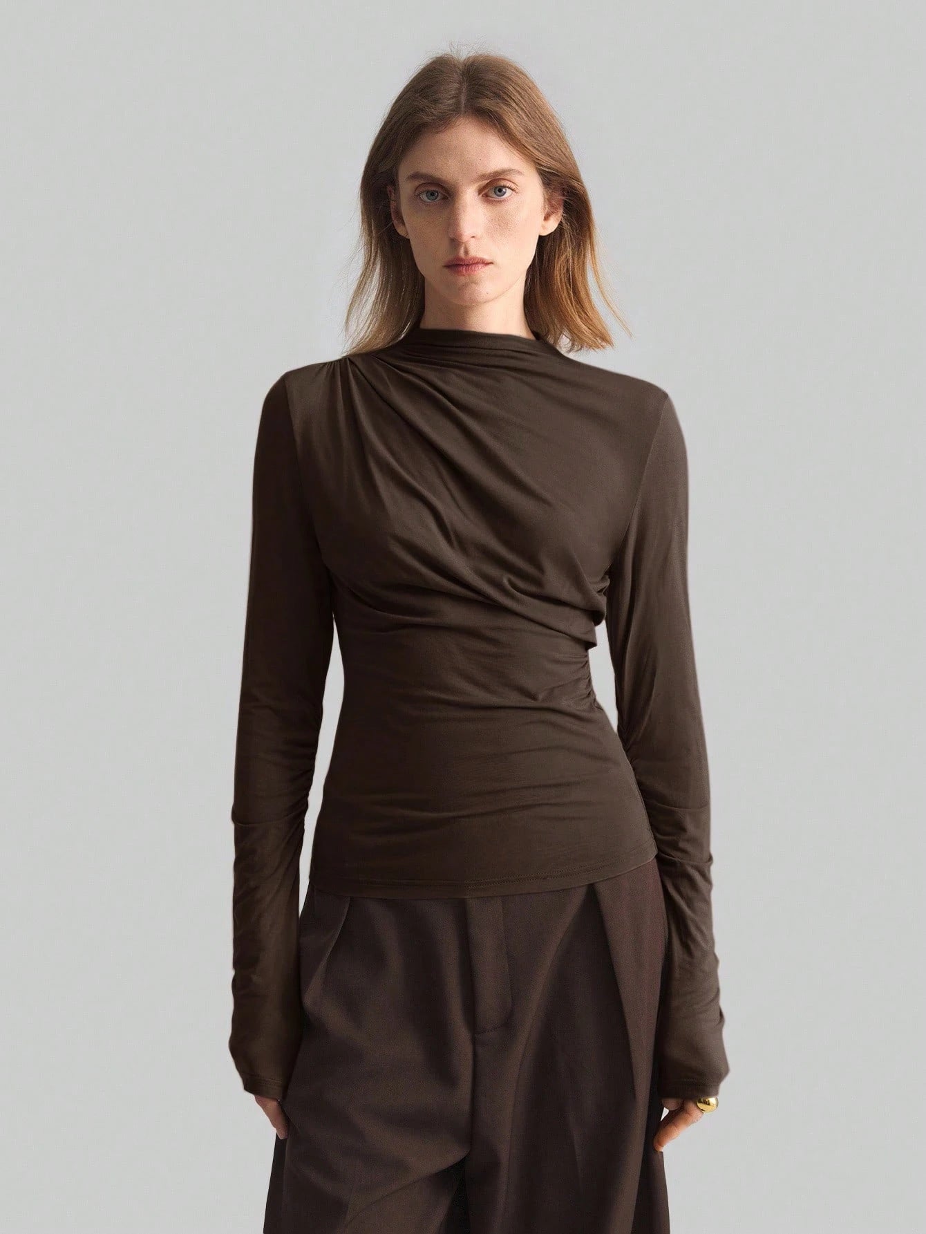 Ruched Mock Neck Long Sleeve Tee