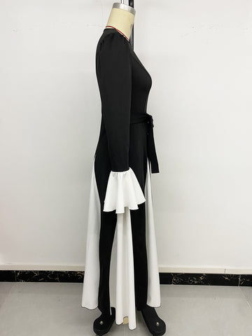 Elegant Colorblock Bell Sleeve Maxi Dress