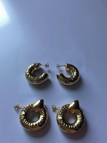 Chunky Hammered Gold Hoop Earrings