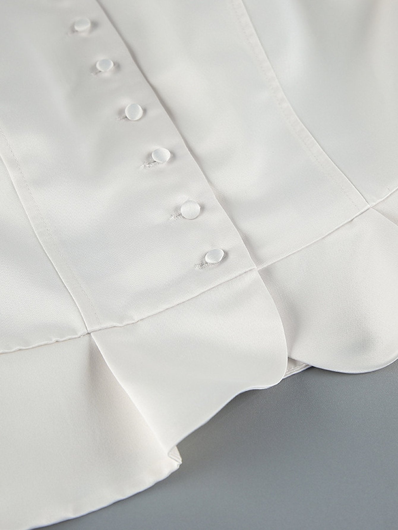 Puff Sleeve Fitted Button Down Shirt