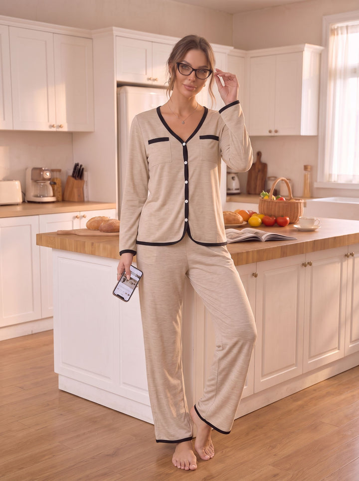 Soft Contrast Trim Button Lounge Set