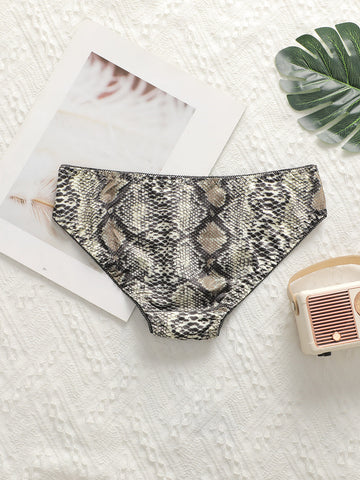 Sexy Lace Underwire Lingerie Set
