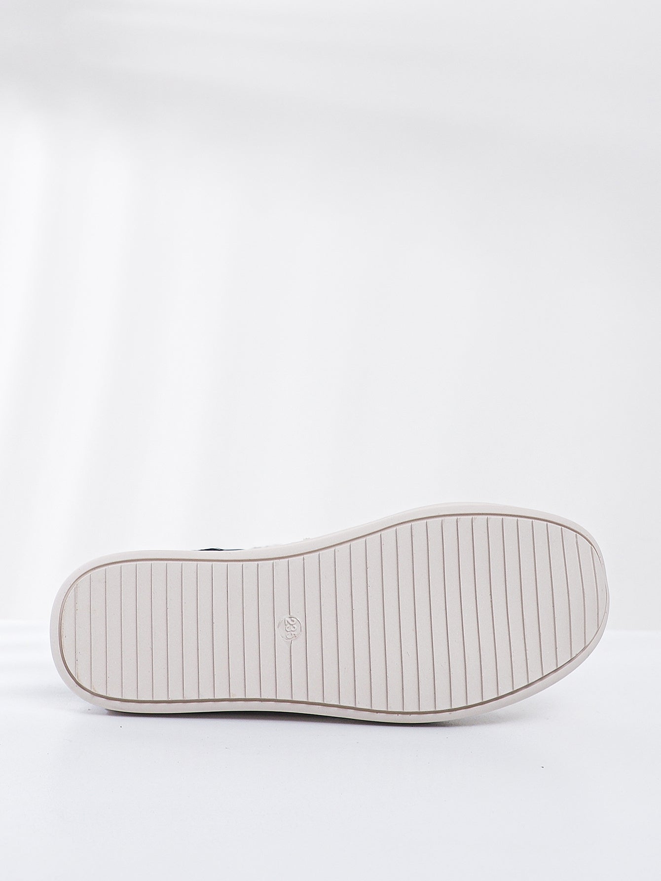 Chunky Platform Oversized Knit Laces Street-Style Boots-Black