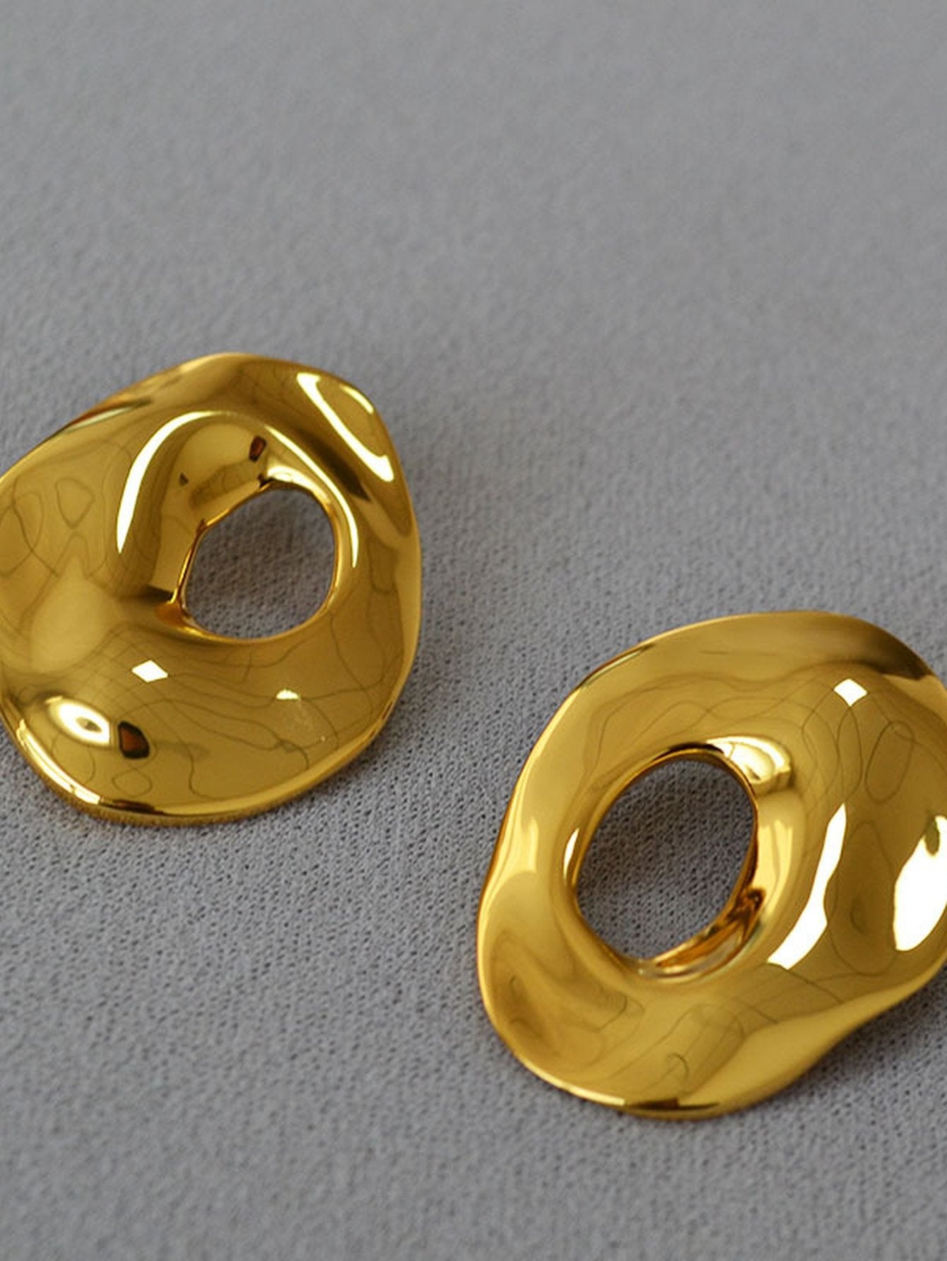 Minimalist Gold Organic Shape Stud Earrings