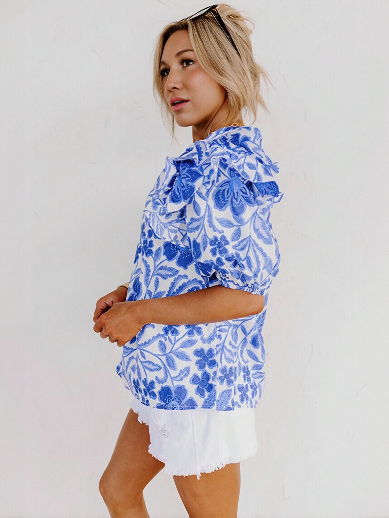 Blue Floral Puff Sleeve Blouse
