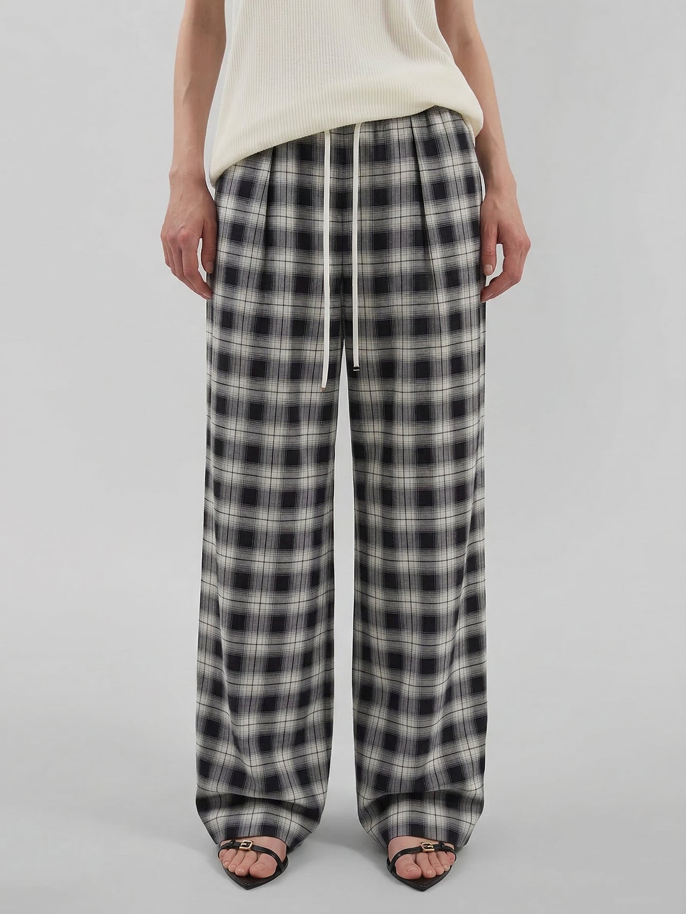 MO&Co.Checked Drawstring Trousers
