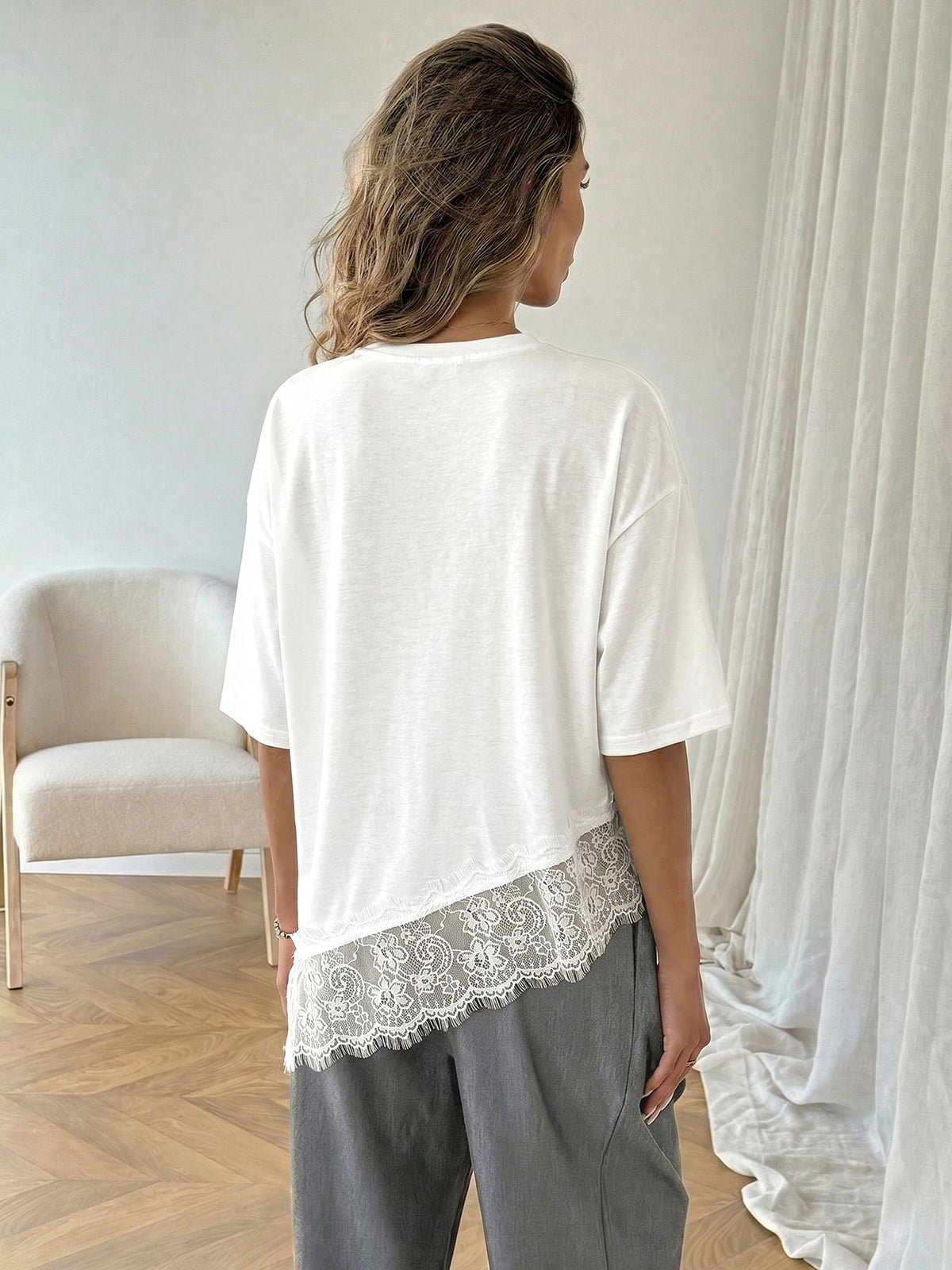 Asymmetric Lace Trim Casual T-Shirt
