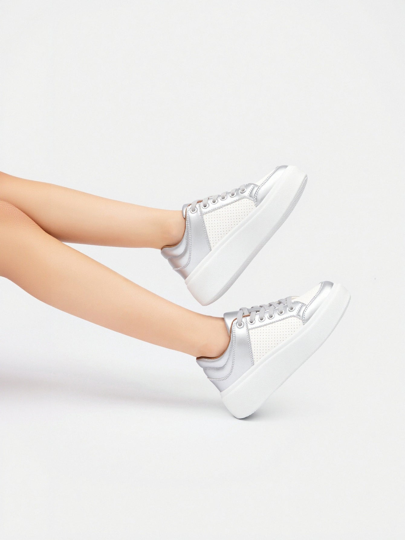 Chunky Platform Breathable Mesh Modern Sneakers-Silver