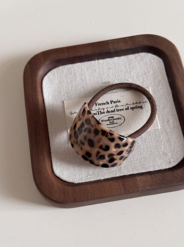 Leopard Print Heart Shape Hair Claw