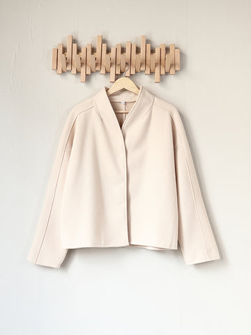 Minimalist Chic Cropped Wool Coat