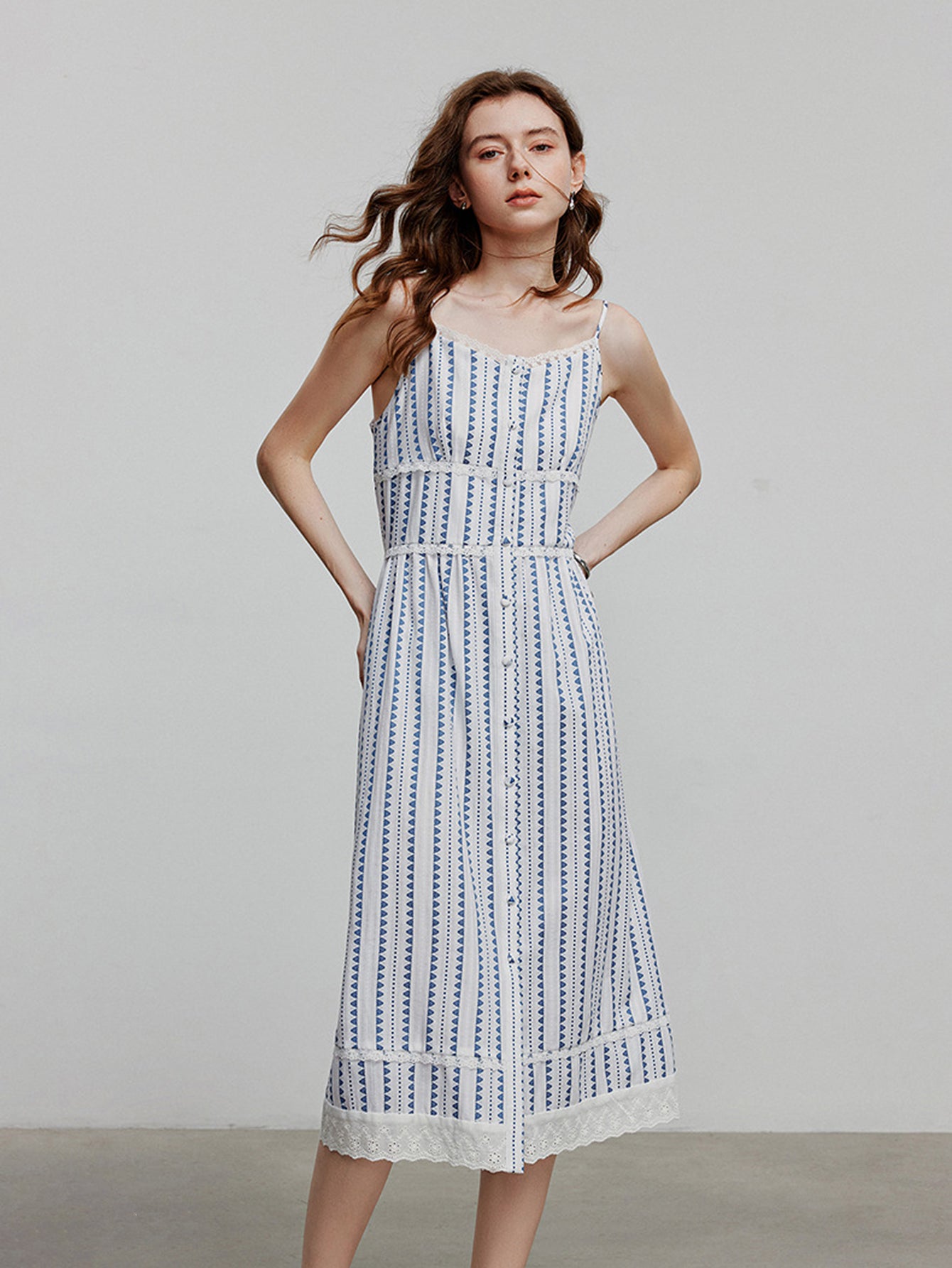 Lace Trim Button Front Sleeveless Midi Dress