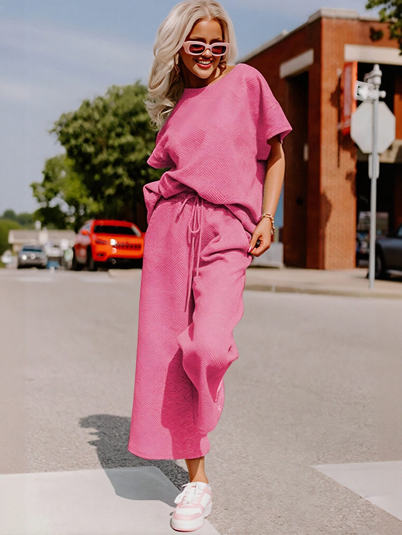Round Neck Drawstring Waist Pants Set