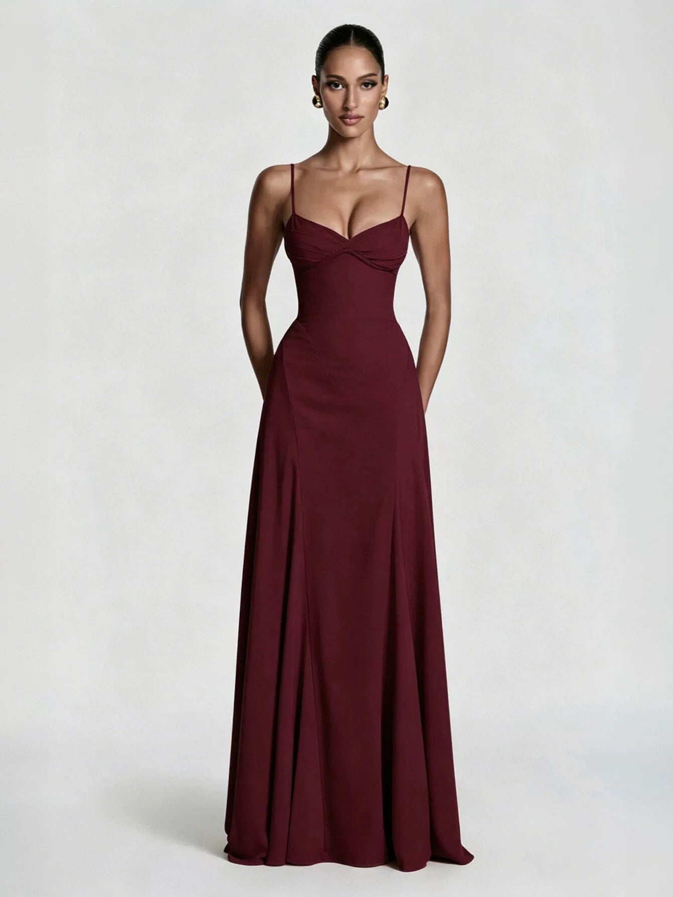 Elegant Fitted Burgundy Maxi Dress