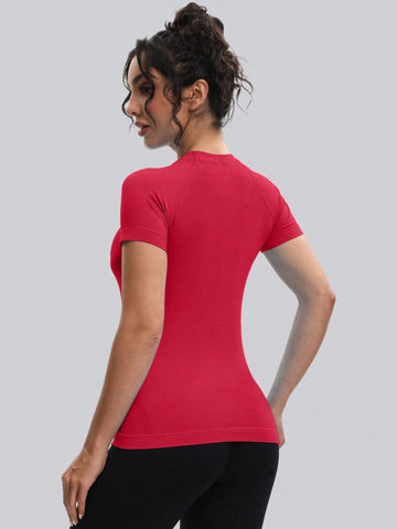 Seamless Stretchy Slim Fit Yoga T-Shirt